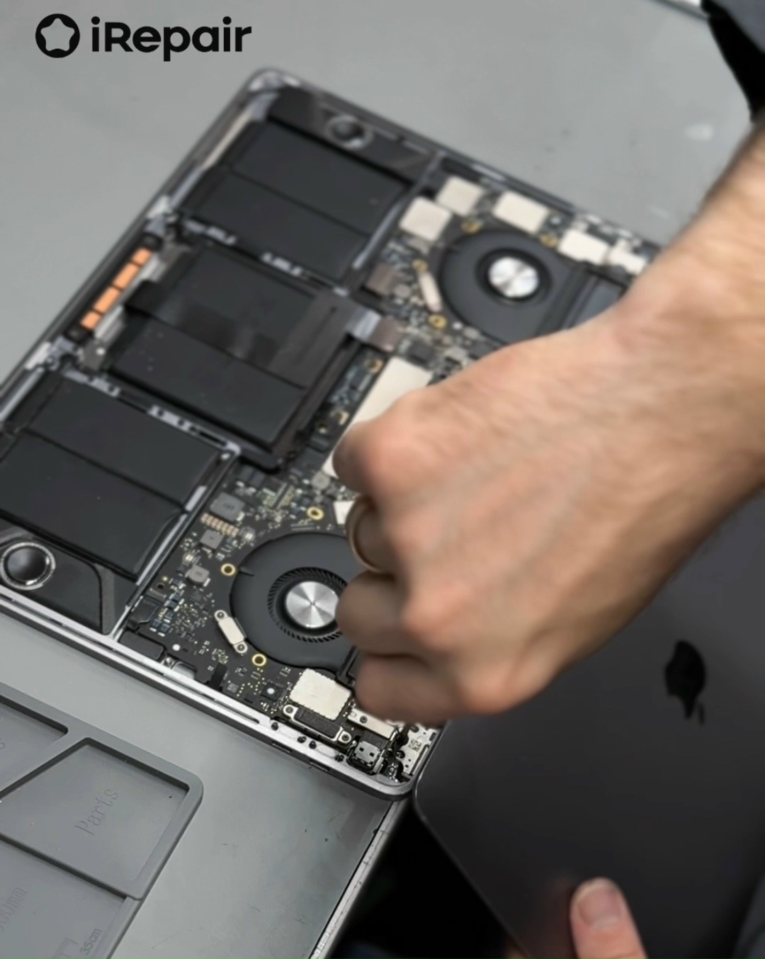 Ремонт MacBook в сервисе iRepair — диагностика и замена комплектующих